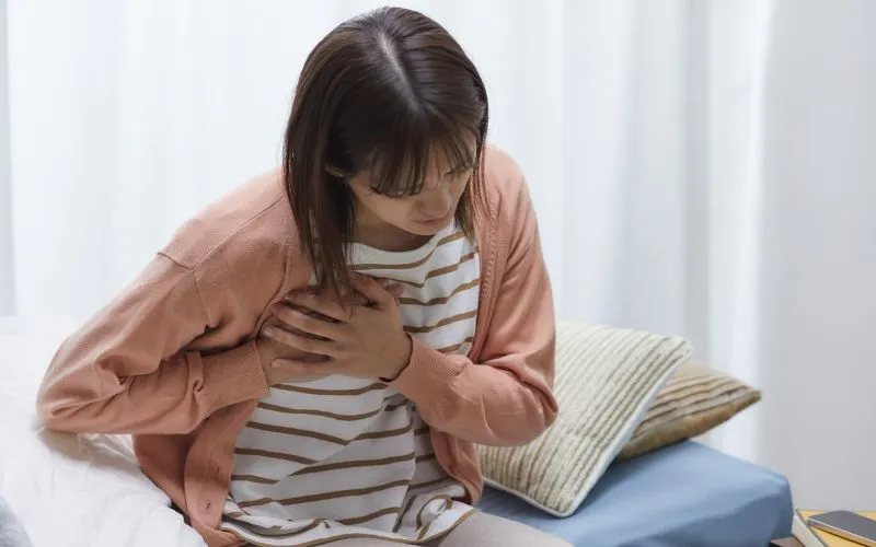 Holiday Stress & Your Health When Anxiety Triggers Physical Symptoms